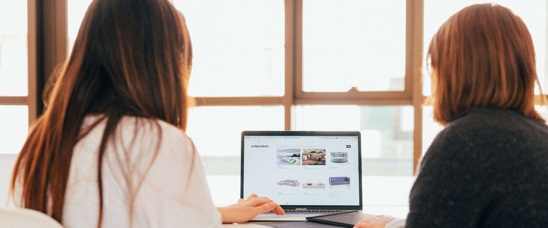Tips for Choosing the Right Website Hosting Service